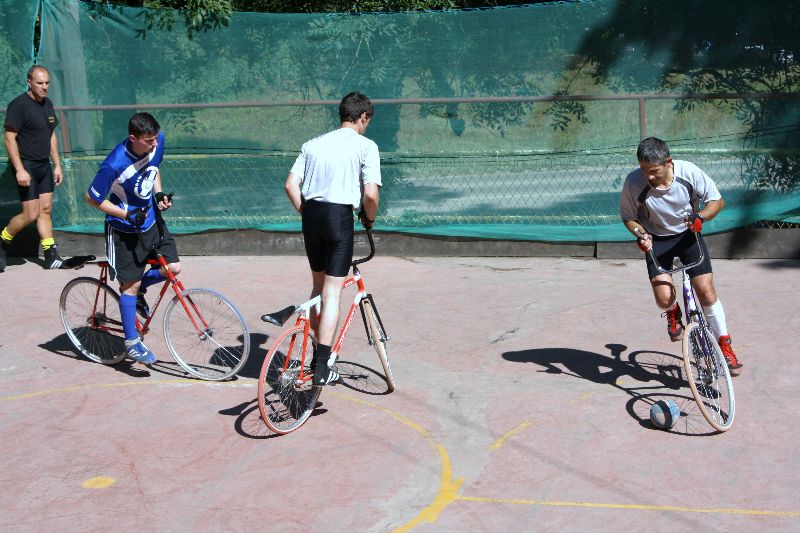 gal/Saison 2011/Cycle_Balle_Rombas_25_26_juin_2011/cycle_balle_2011___rombas_014.jpg